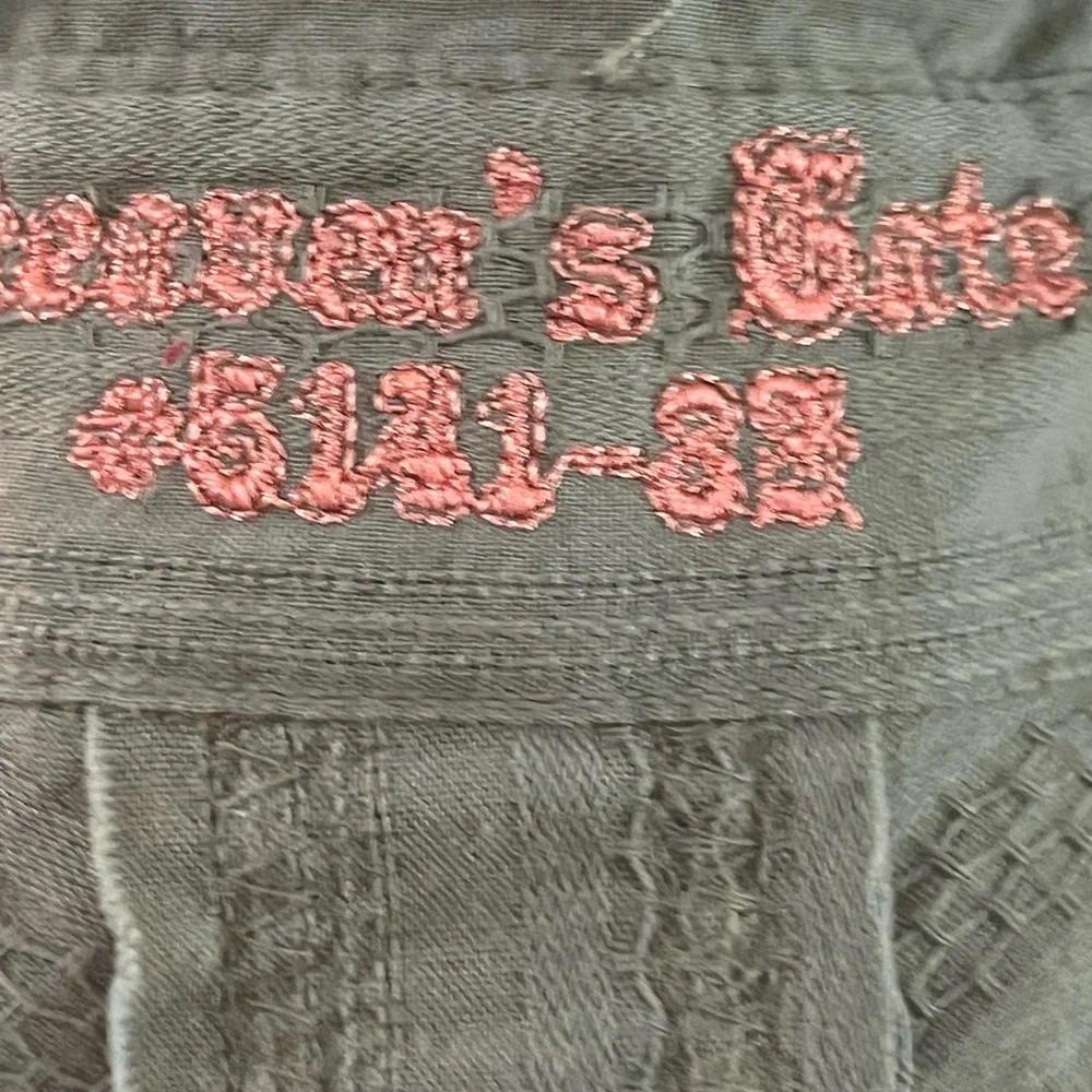 3J workshop button down top - Picture 3 of 10